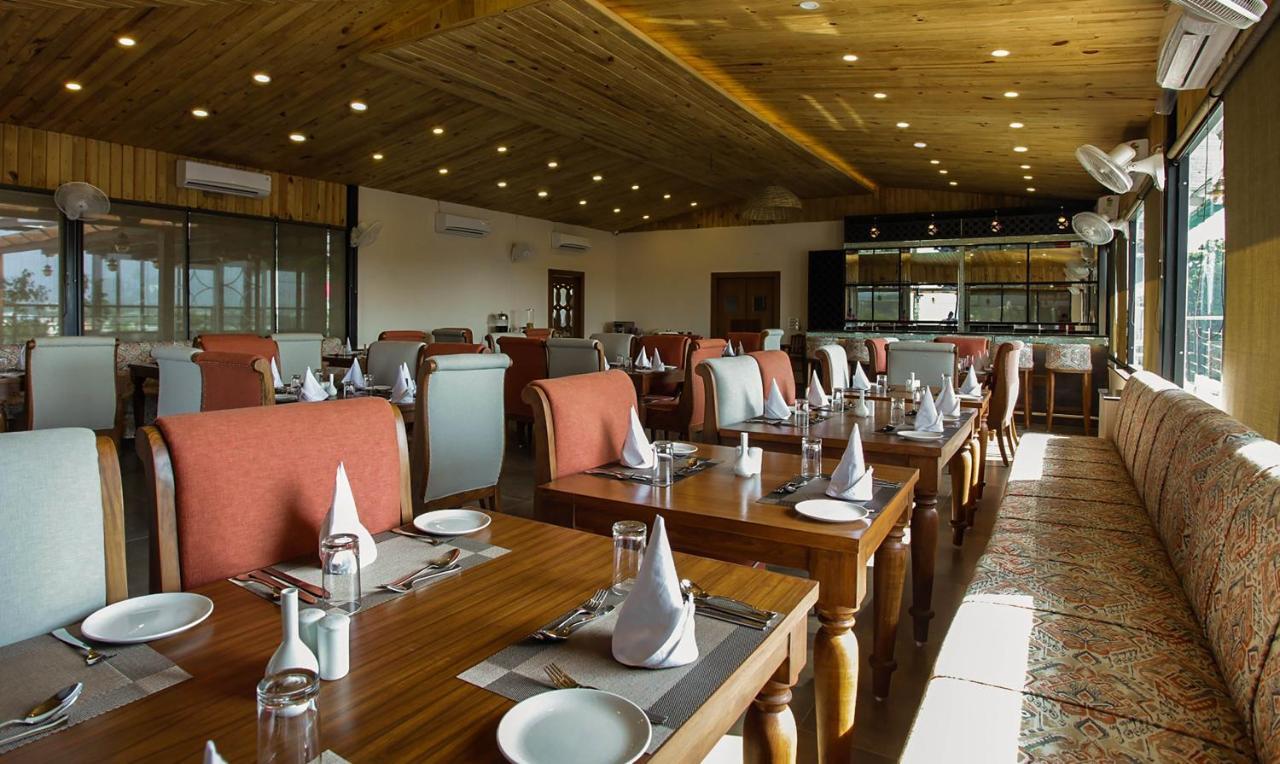 Treebo Blessing Bells Hotel Dehradun Ngoại thất bức ảnh